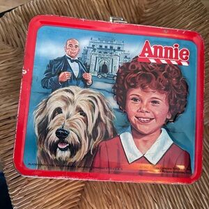 “Annie” Vintage Lunchbox